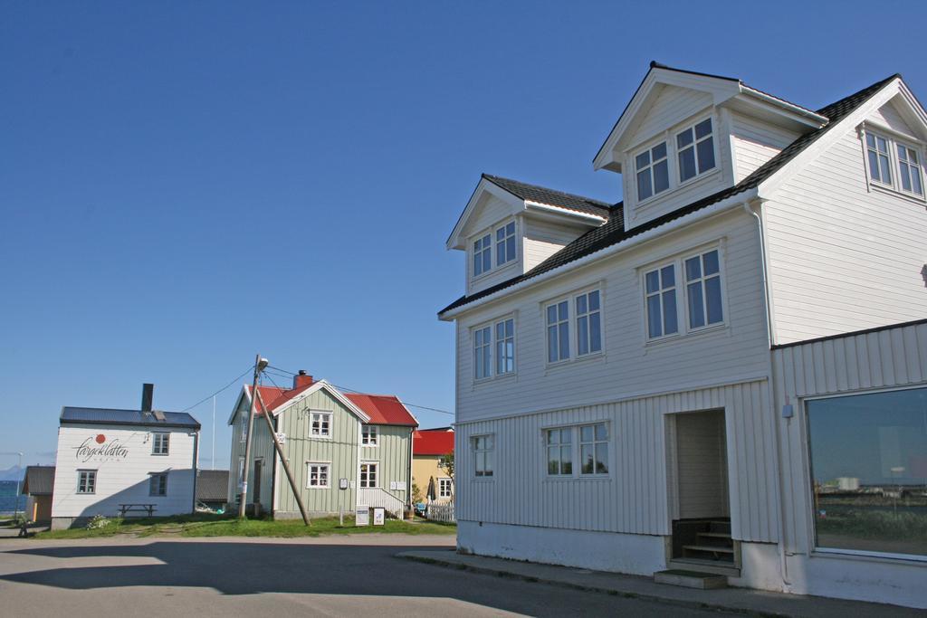 Kristina Apartment & Alma House 안데네스 외부 사진