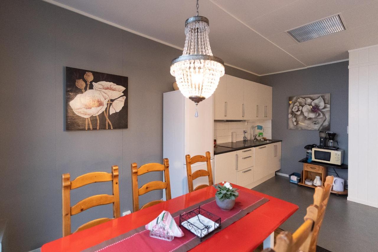 Kristina Apartment & Alma House 안데네스 외부 사진